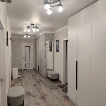 Продается 3-х комнатная квартира, 106 м²