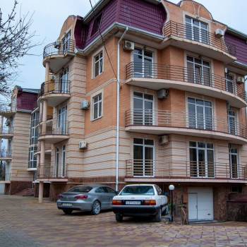Продается Многокомнатная квартира, 245 м²