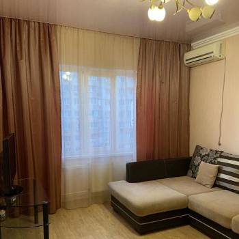 Сдается 2-х комнатная квартира, 50 м²
