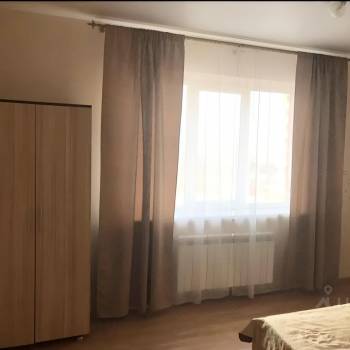 Сдается 2-х комнатная квартира, 76 м²