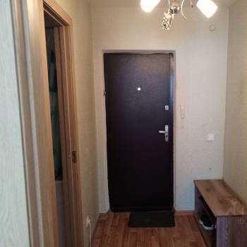 Продается 1-комнатная квартира, 42 м²