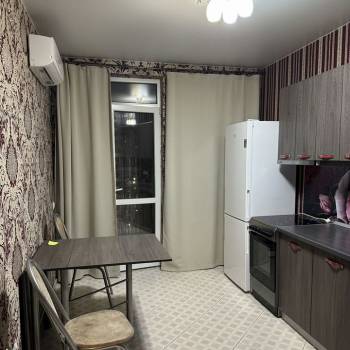 Сдается 1-комнатная квартира, 40,2 м²