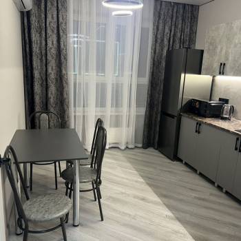 Сдается 1-комнатная квартира, 35 м²