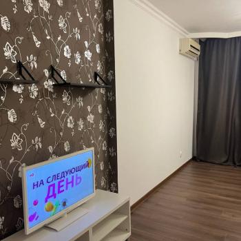 Сдается 1-комнатная квартира, 42 м²