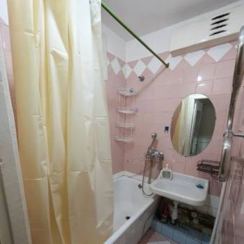 Сдается Многокомнатная квартира, 65 м²