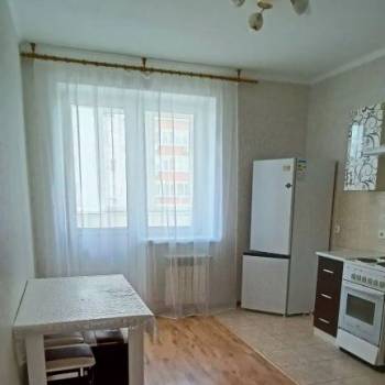 Сдается 1-комнатная квартира, 50 м²