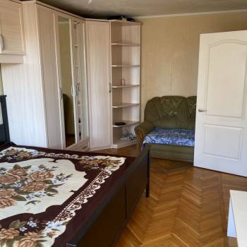 Сдается 1-комнатная квартира, 40 м²