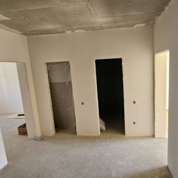 Продается 3-х комнатная квартира, 80,7 м²