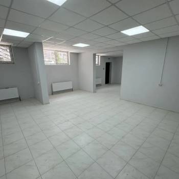 Сдается Нежилое помещение, 57 м²