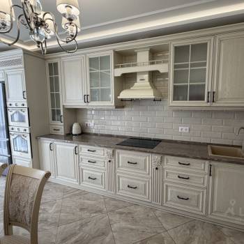 Продается 3-х комнатная квартира, 111 м²