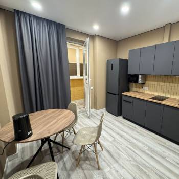 Сдается 1-комнатная квартира, 38 м²