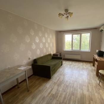 Сдается 1-комнатная квартира, 38 м²