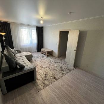 Сдается 2-х комнатная квартира, 58 м²