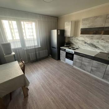 Сдается 2-х комнатная квартира, 58 м²