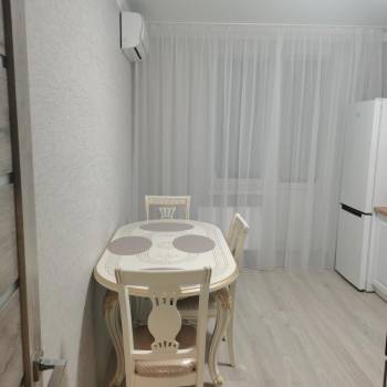 Продается 2-х комнатная квартира, 65,8 м²
