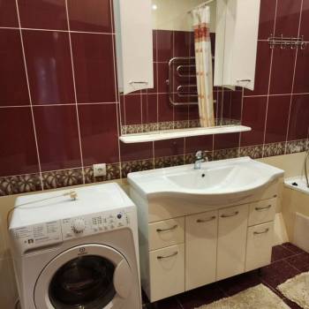 Продается 2-х комнатная квартира, 80 м²