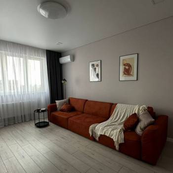 Сдается 1-комнатная квартира, 43 м²