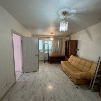 Продается 3-х комнатная квартира, 54 м²