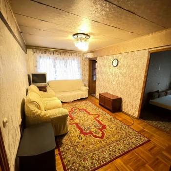 Продается 3-х комнатная квартира, 49,6 м²
