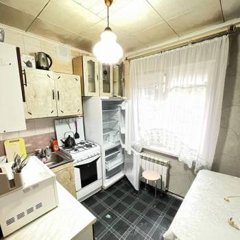 Продается 3-х комнатная квартира, 49,6 м²