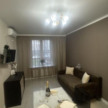 Сдается 1-комнатная квартира, 37 м²