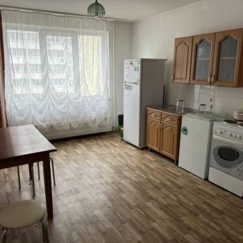Сдается 2-х комнатная квартира, 70 м²