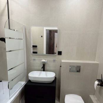 Сдается 1-комнатная квартира, 42 м²