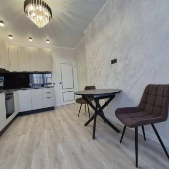 Продается 1-комнатная квартира, 38 м²
