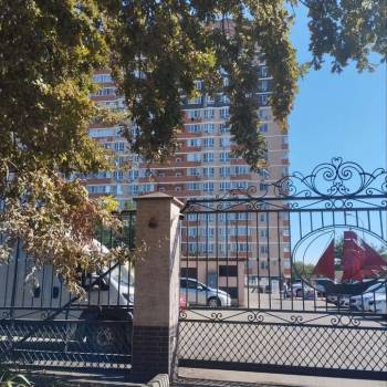 Продается 1-комнатная квартира, 42,3 м²