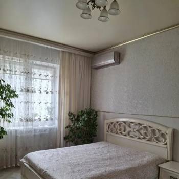 Продается 2-х комнатная квартира, 60 м²