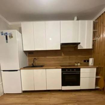 Сдается Многокомнатная квартира, 65 м²