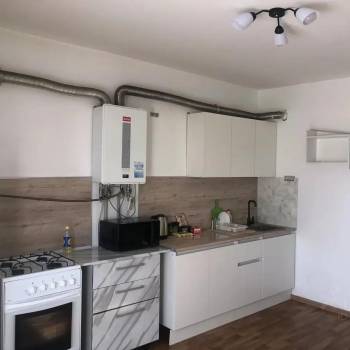 Сдается 1-комнатная квартира, 60 м²