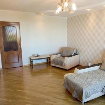 Сдается Многокомнатная квартира, 90 м²