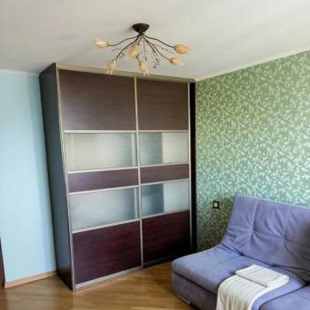 Сдается Многокомнатная квартира, 90 м²