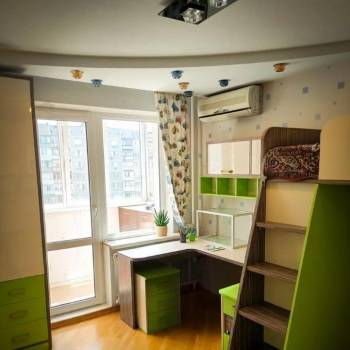 Сдается Многокомнатная квартира, 90 м²