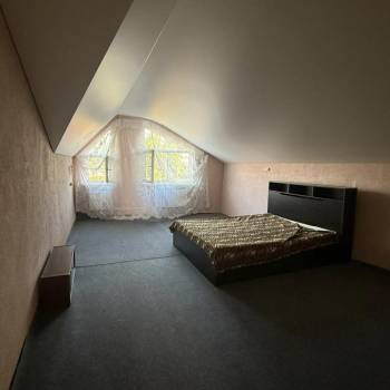 Продается Дом, 194 м²