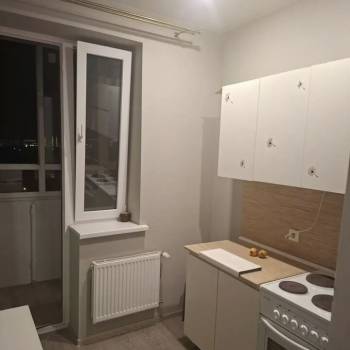 Сдается 1-комнатная квартира, 36 м²