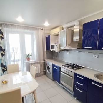 Сдается 1-комнатная квартира, 42 м²