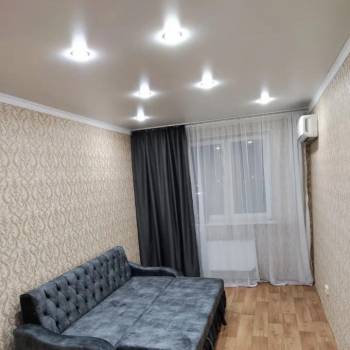 Сдается 1-комнатная квартира, 46 м²