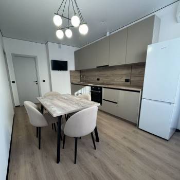 Сдается 2-х комнатная квартира, 60 м²