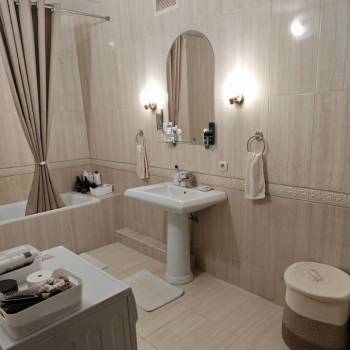 Продается 3-х комнатная квартира, 120 м²