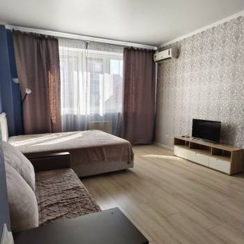 Сдается 1-комнатная квартира, 47 м²