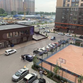 Сдается 1-комнатная квартира, 37 м²