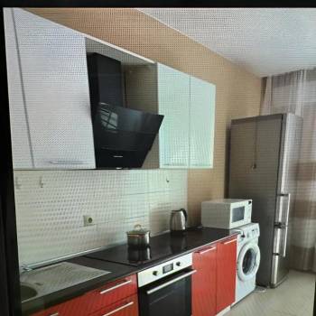 Сдается 1-комнатная квартира, 42 м²