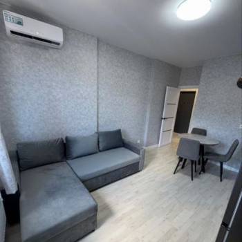 Продается 1-комнатная квартира, 35,6 м²