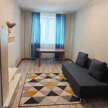 Сдается 1-комнатная квартира, 38 м²