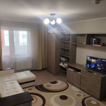 Продается 1-комнатная квартира, 37,6 м²