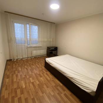 Сдается Многокомнатная квартира, 81 м²