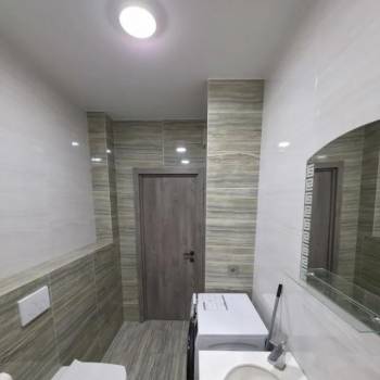 Сдается 1-комнатная квартира, 51,2 м²