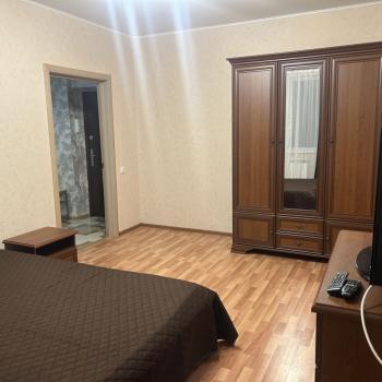 Продается 1-комнатная квартира, 40 м²